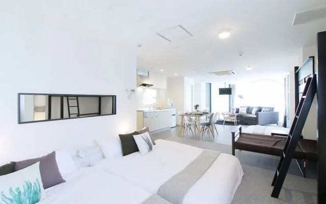 Yoshi Building 302