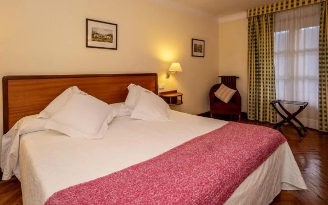 Hotel Adsera