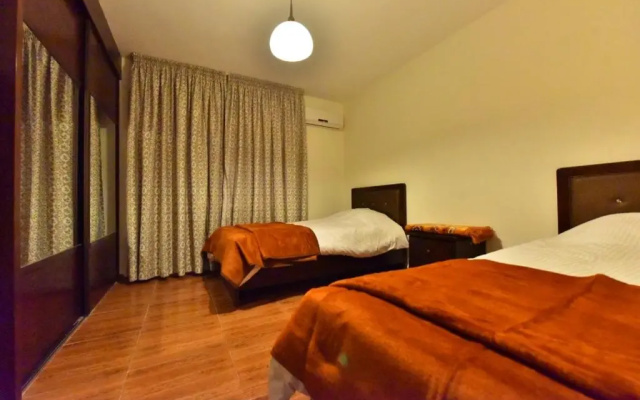 Al Farooq Hotel Apartments