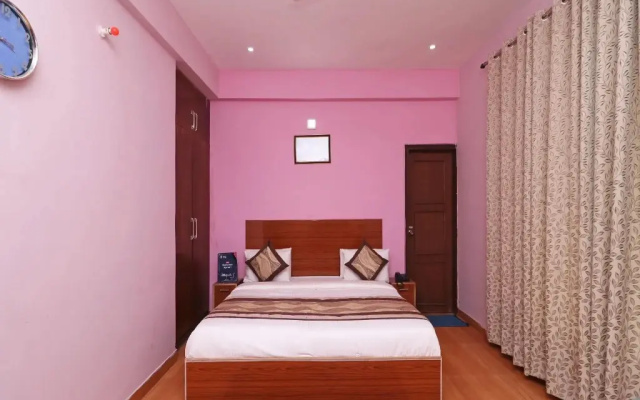 Galaxy Paradise By OYO Rooms