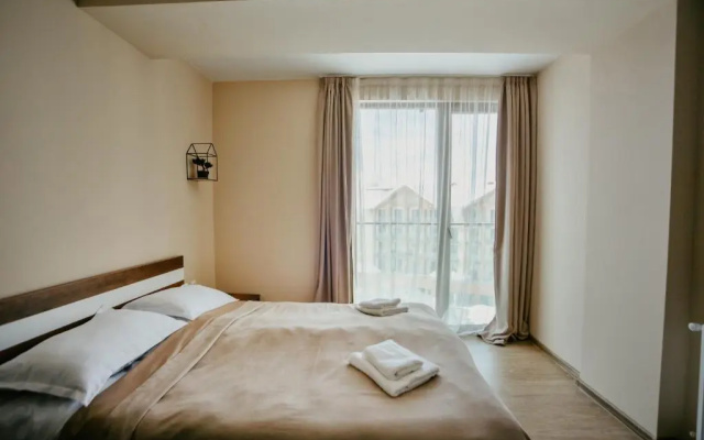 Maisako's New Gudauri Apartment