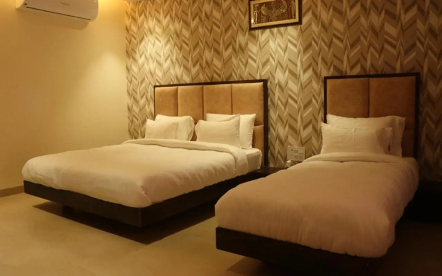 Hotel Purple Orchid