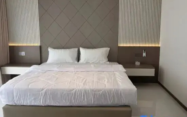 NEW Luxury 6BR Pool Villa Pattaya, 10mn Walking St