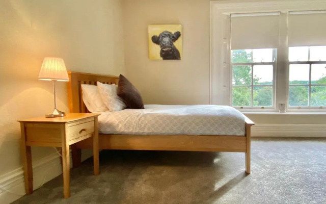 Bailey's Court, Guest Accommodation