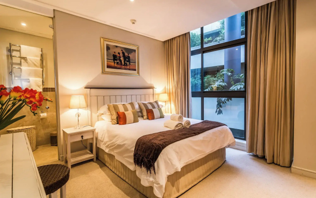 Mountain Marina Luxury Apartments