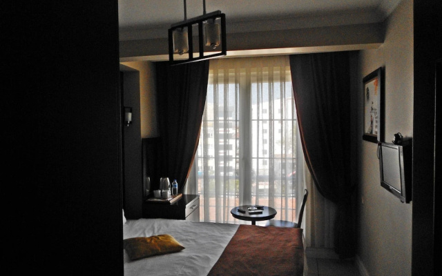 Selis Hotel