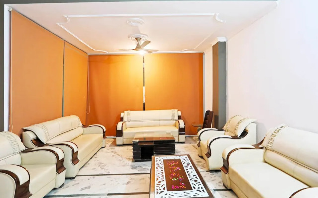Capital O 29375 Hotel Rainbow Villa