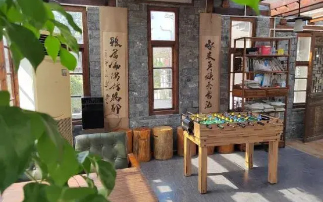 Xitang Yunlaiji Riverside Art Hotel (Xitang Guzhen Store)