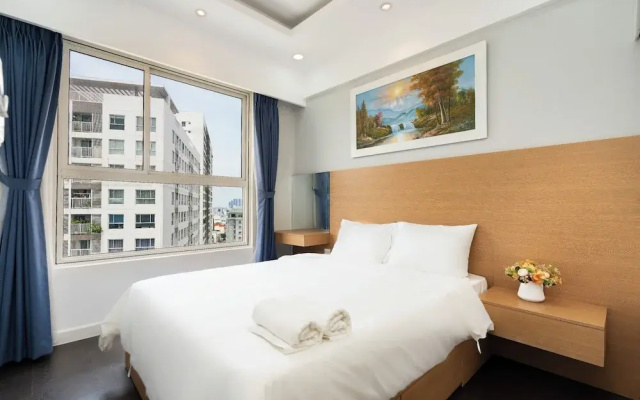 Golden Mansion - Transit Apt Free POOL & GYM