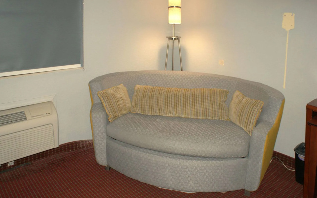 Sonesta Essential Van Buren Fort Smith