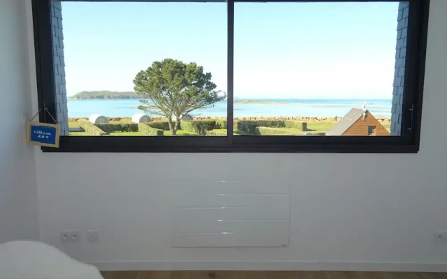 Magnificent Villa by the sea