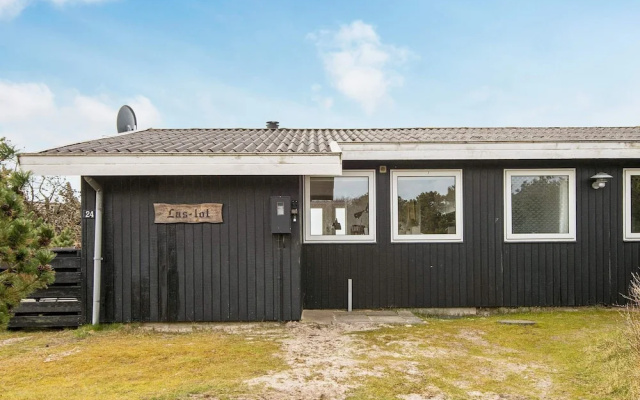 Deluxe Holiday Home in Jutland With Beach Nearby