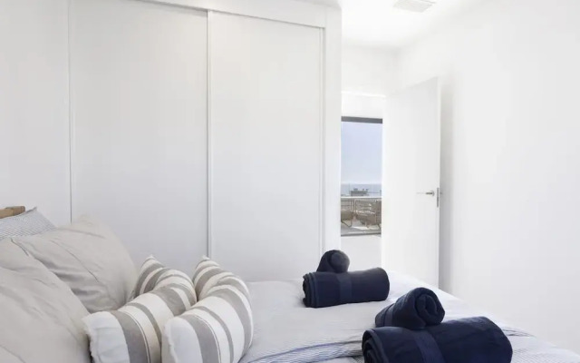 Higuer n Skyline Suite