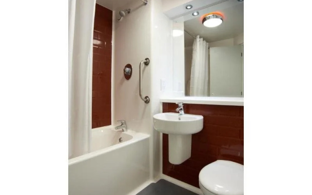 Travelodge Sunderland High Street West