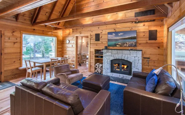 7160 7th Avenue Cabin by RedAwning