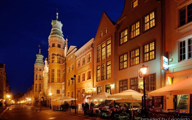 Hotel Wolne Miasto - Old Town Gdansk вид на фасад