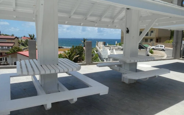 Sun Tan Apartment 1, Near the Ocean