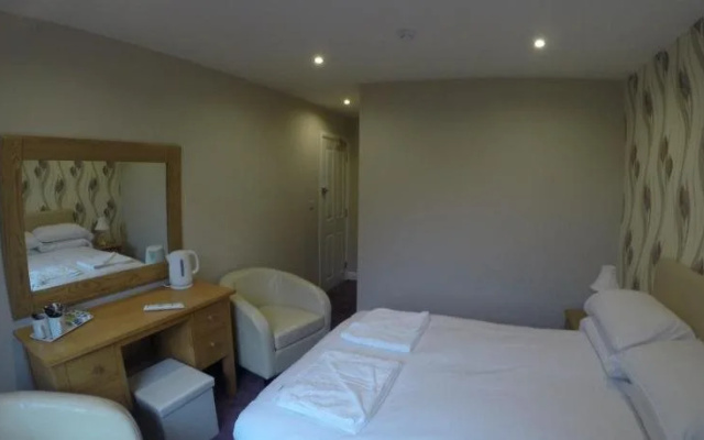George Hotel