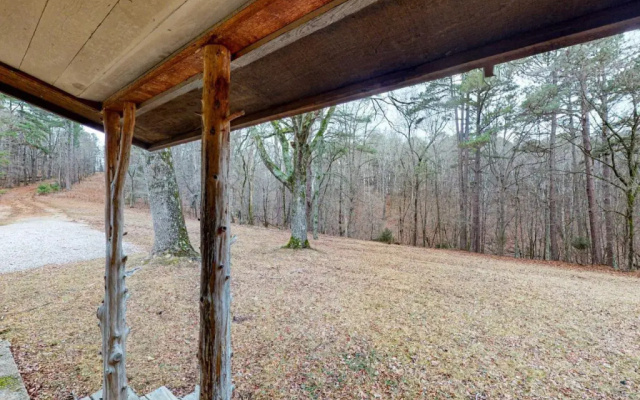 War Eagle Homestead Cabin