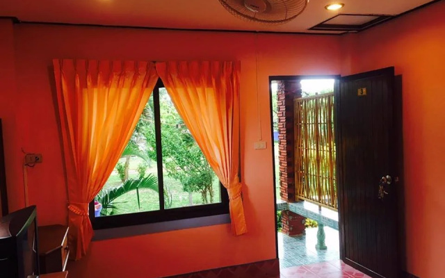 Lanta Queen Resort