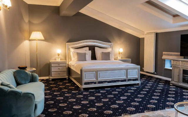 Sir Luxury Boutique Hotel