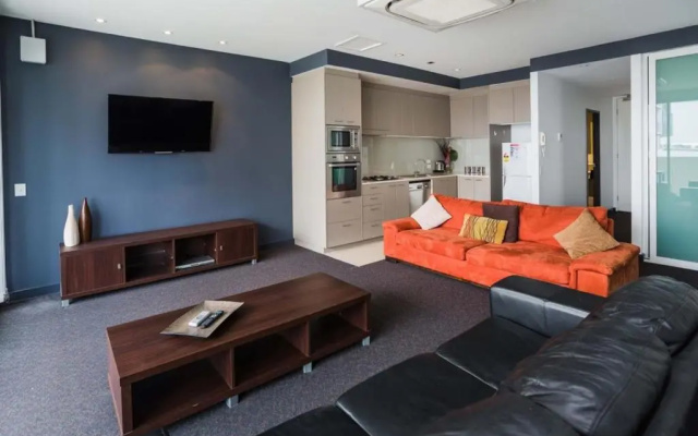 Honeysuckle Suites
