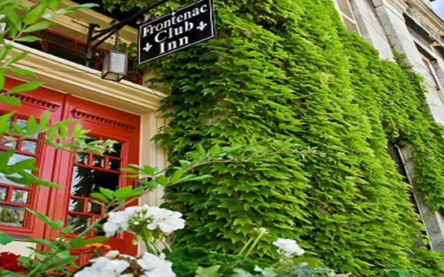Frontenac Club Inn