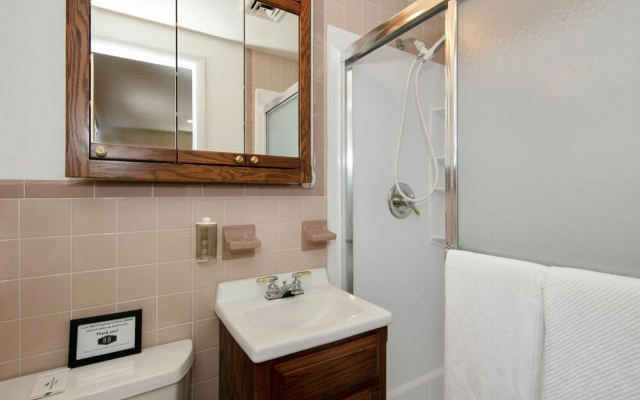 The Villa Falls Guest House