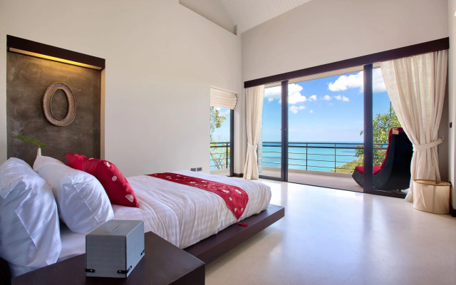 Villa Moonshadow