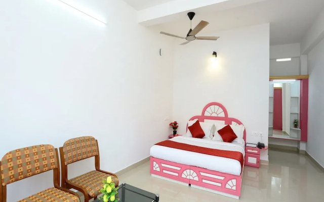 OYO 12759 Hotel Lumino