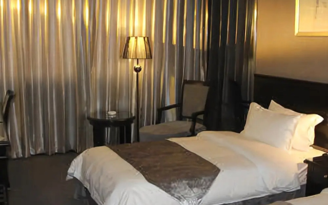 Starway Hotel