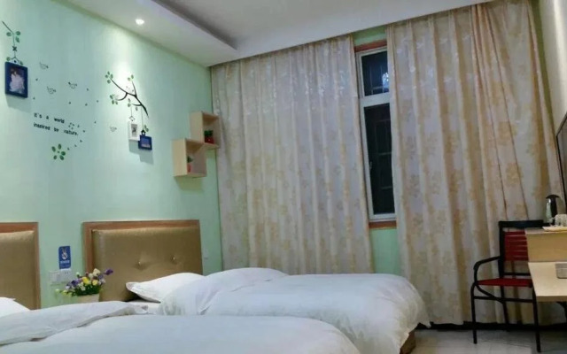 1 Qingnian Inn