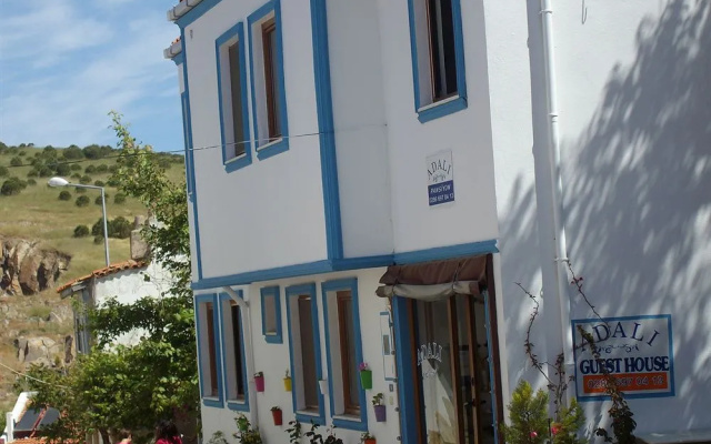 Adali Pansiyon