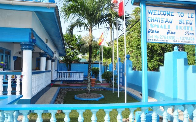 Отель Le Chateau Bleu Сейшельские острова, Остров Маэ - отзывы, цены и фото номеров - забронировать отель Le Chateau Bleu онлайн вид на фасад