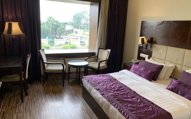 Mohan Vilaas Hotel and Resort