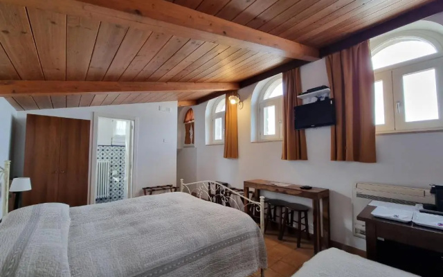 La Torretta Ai Sassi