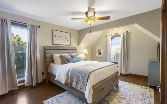 Table Rock Manor at Whitefish Bay