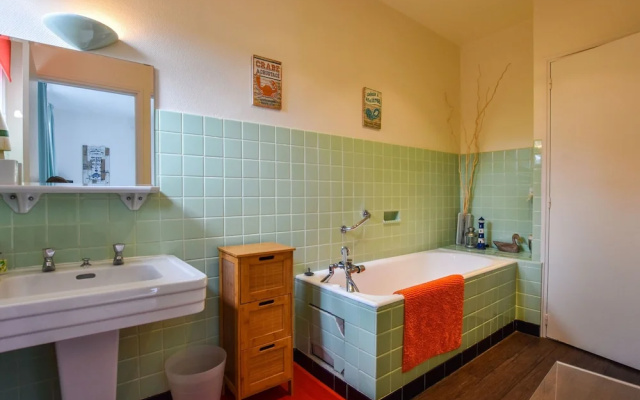 Luxury Villa in Lege-cap-ferret With Swimming Pool