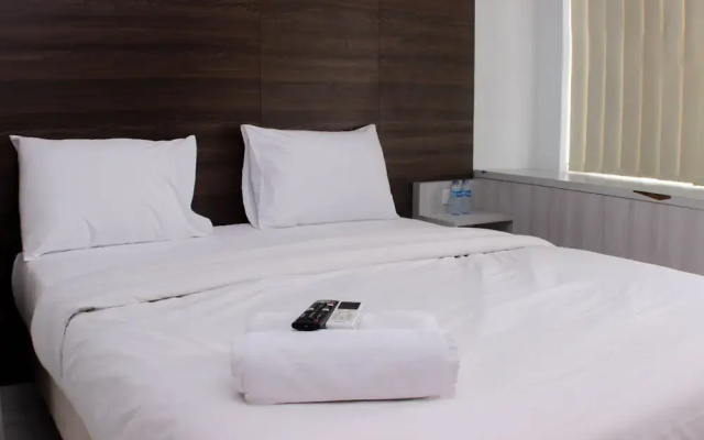 Great Location Studio Room At Patraland Urbano Apartment