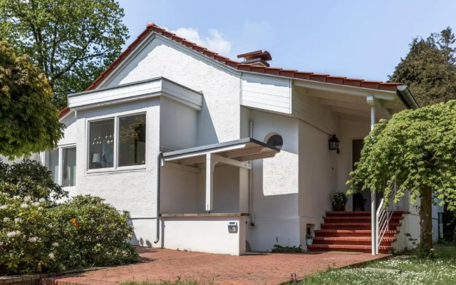 The Mulang House