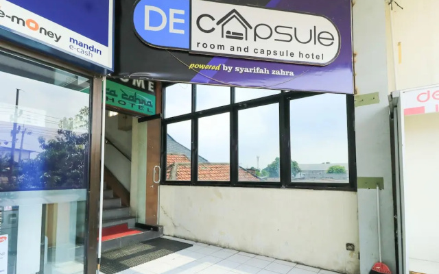 Hotel De Capsule