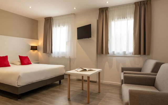 The Originals City, Hôtel Acropole, Bernay