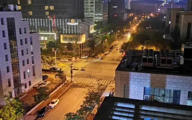 Wanshang Hotel Apartment (Jinan Olympic Sports Center Shengli Dongyuan)