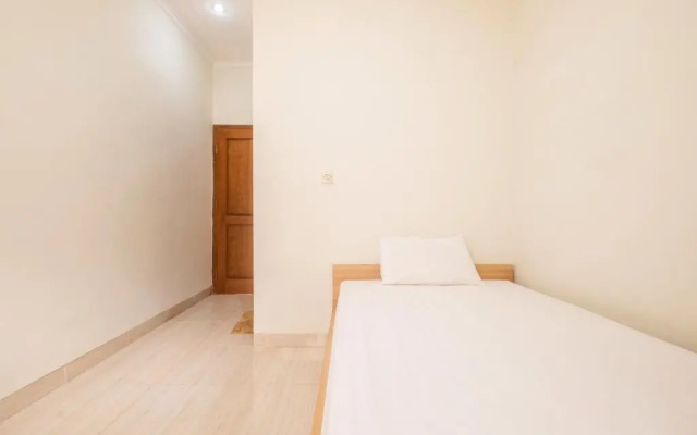 Azalia Residence