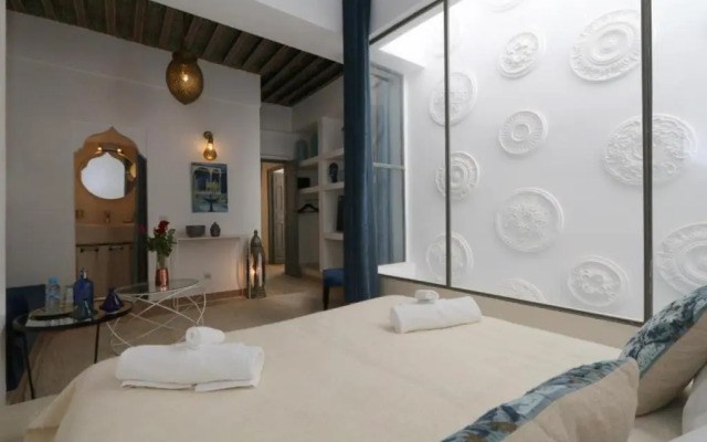 Riad103 chauffée sur le jacuzzi in rooftop & pool SPA