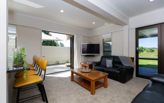 Waihi Beach Paradise Resort