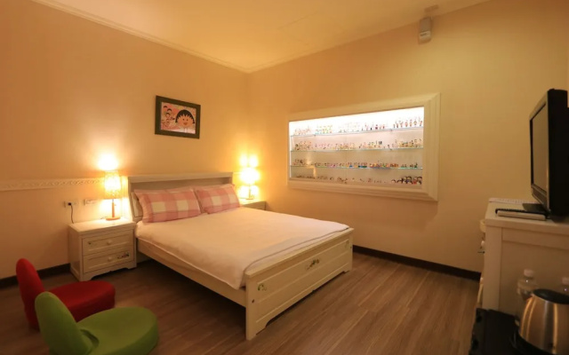 Doll House Lodge