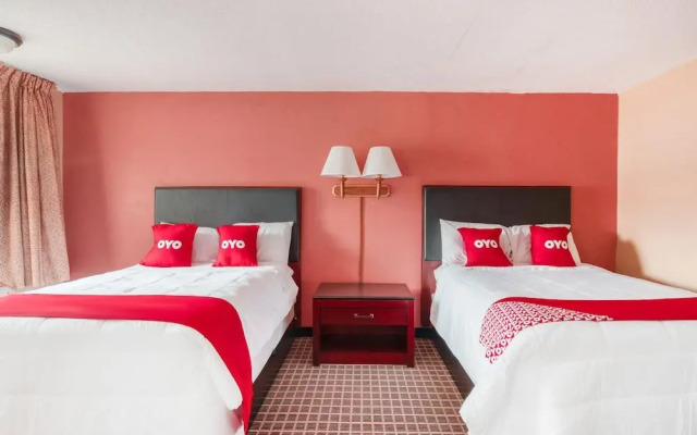 OYO Hotel Fayetteville S Eastern Blvd