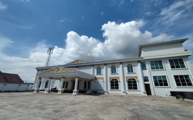 Maulidia Hotel Syariah & Convention Center