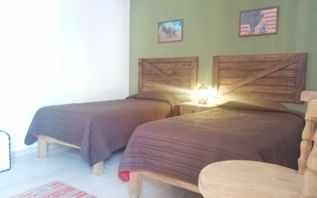Hotel West Refugio